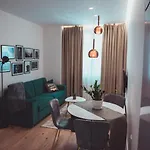 Apartment Tam Skanderbeg Square Center No2