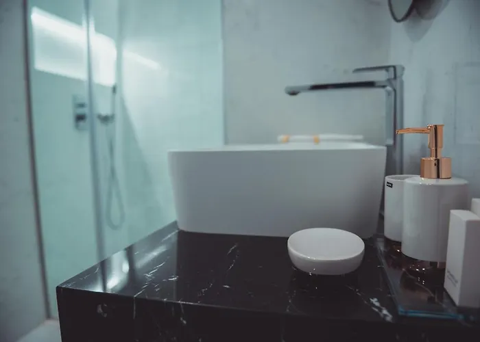 Tam Skanderbeg Square Center No2 地拉那